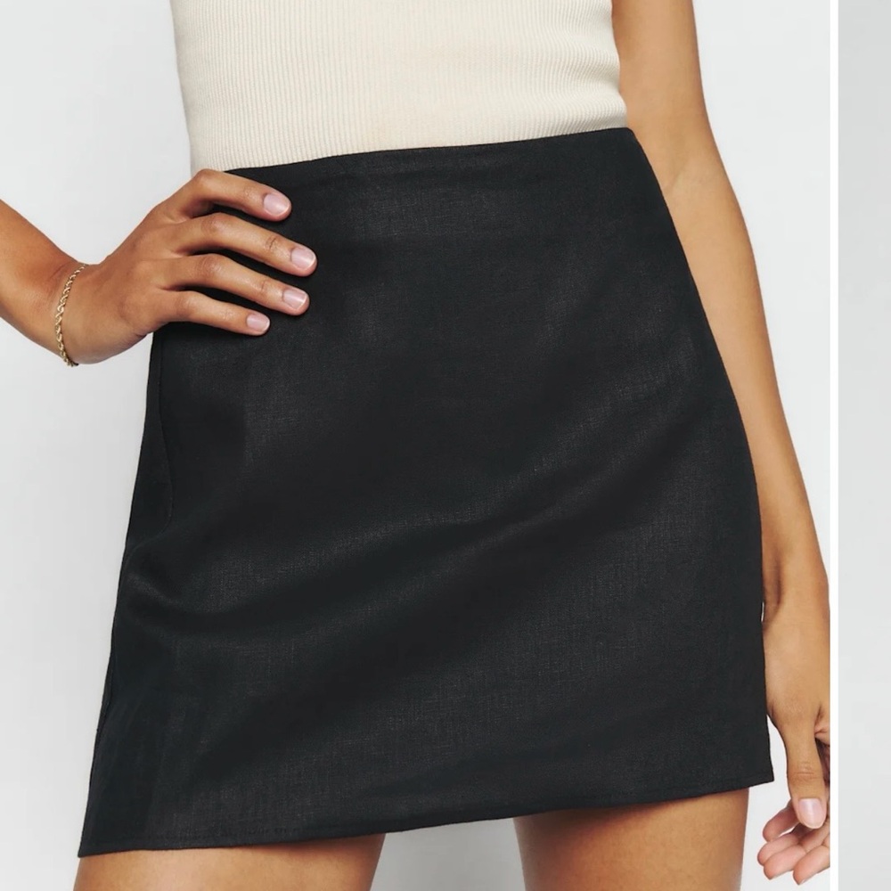 Reformation Black Mini Skirt in Linen